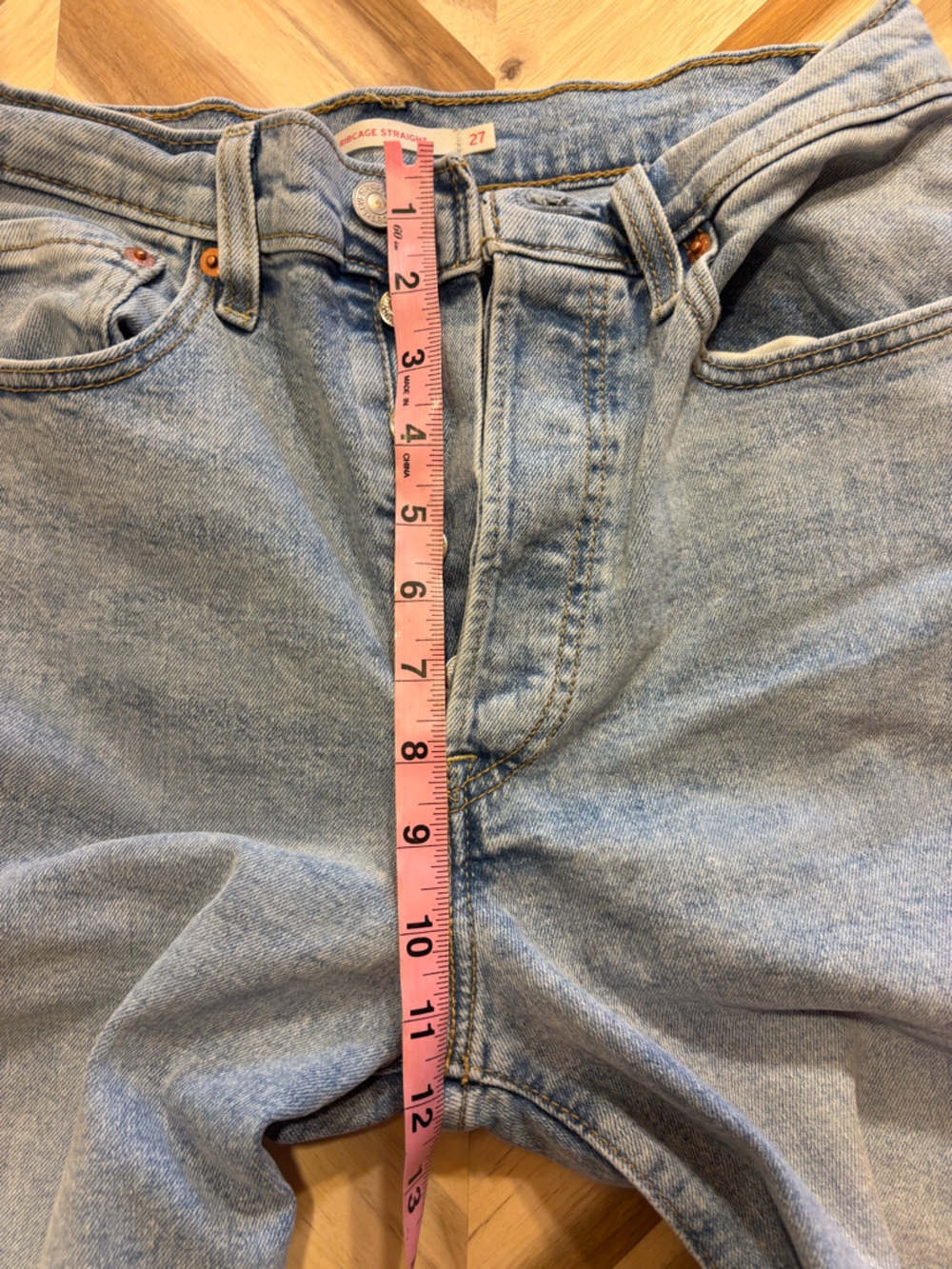 Levi's Ribcage Straight